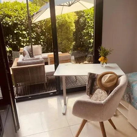 Ferienzimmer Fliederweg 9 بيت ضيافة *